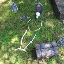 Haunted Hill Farm Life-Size Ground-Breaking Skeleton Yard Decoration