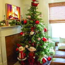 Fraser Hill Farm 6.5 ft. Foxtail Pine Artificial Christmas Tree, No Lights - Green